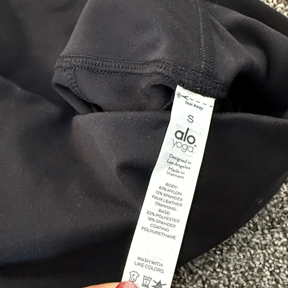 Alo Yoga Airbrush High-Waist 7/8 Motocon Legging - Black Size Small